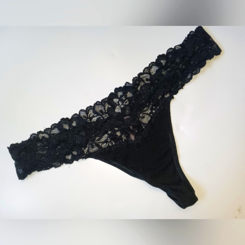 VS tong panties